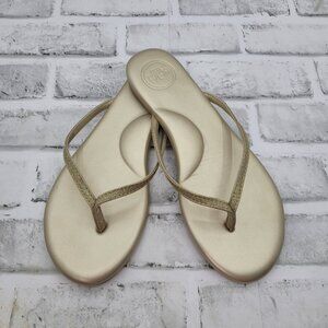 Pristine Solei Sea Metallic Gold Vegan Leather Flip Flop Sandal Size 8 US 39 EU